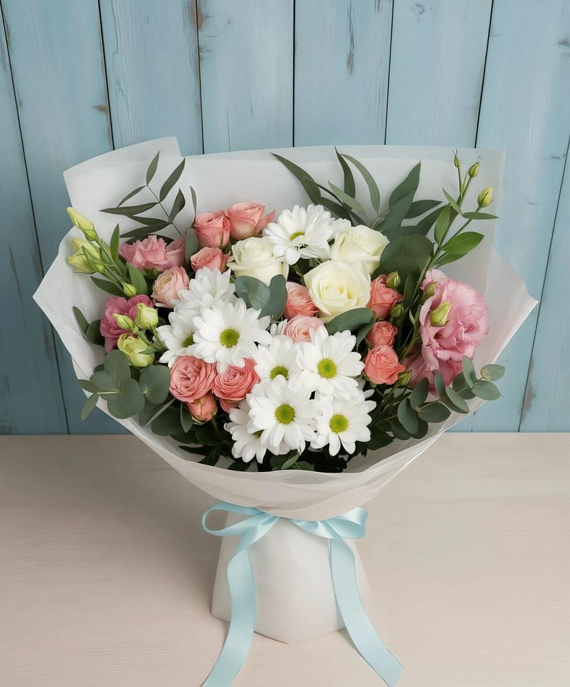 Букет цветов из: Розы, Лизиантусы и Хризантемы в Непецино