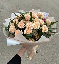 Букет Кремовые розы Латте в Непецино