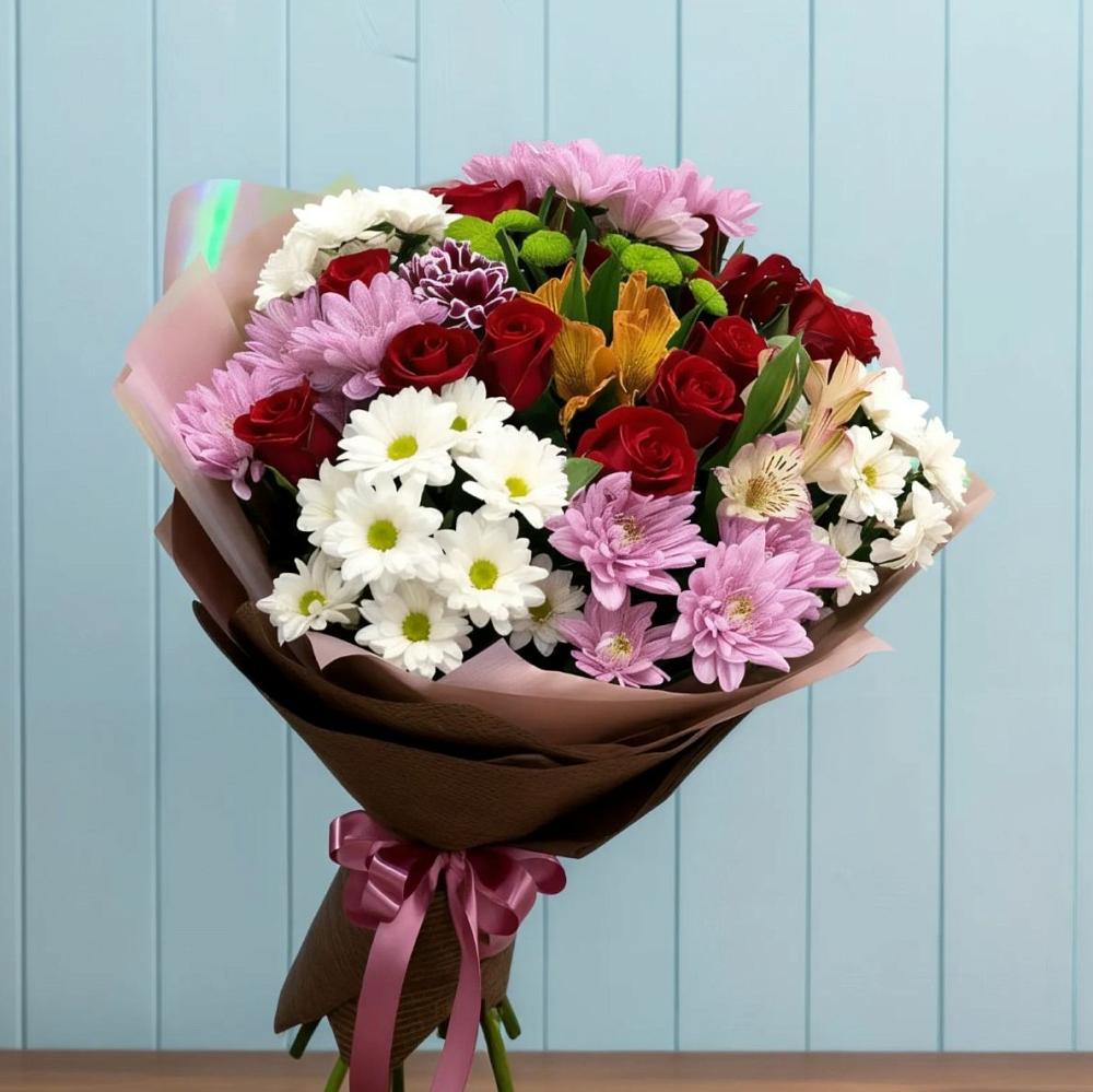 Букет цветов из: Розы, Хризантемы и Альстромерии в Непецино