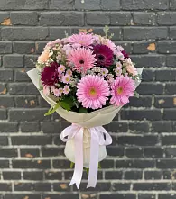 Букет цветов из:  Герберы и Хризантемы в Непецино